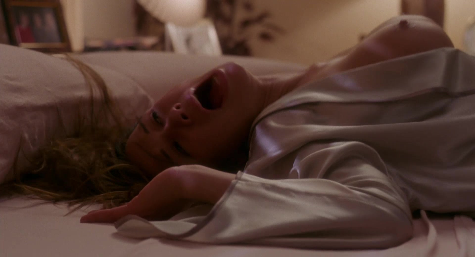 Эротические похождения человека невидимки